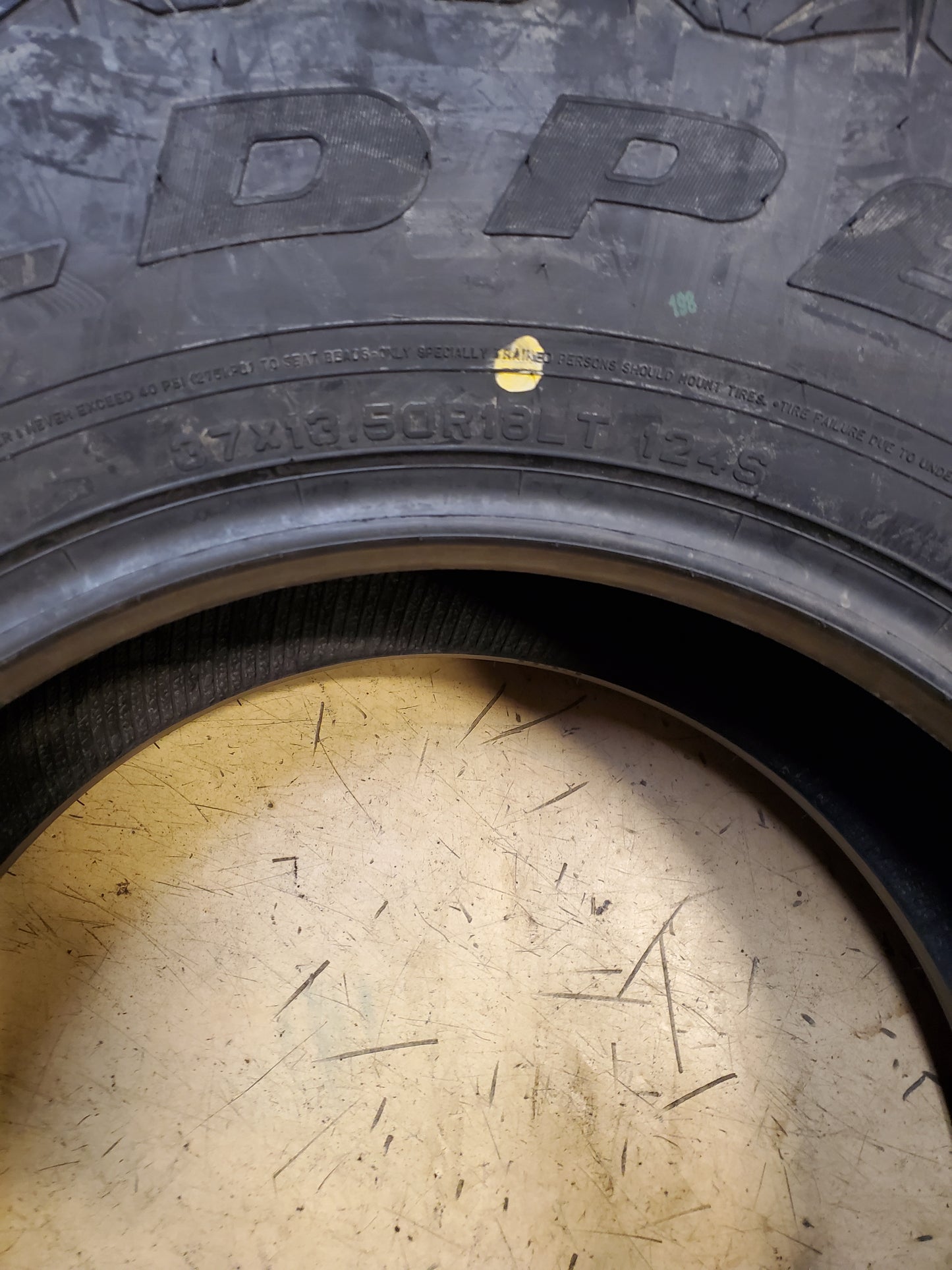 NOS FALKEN WILDPEAK A/T 01 BSW LT 37 13.50 18 124S 8PLY ALL TERRAIN TIRE 28440922