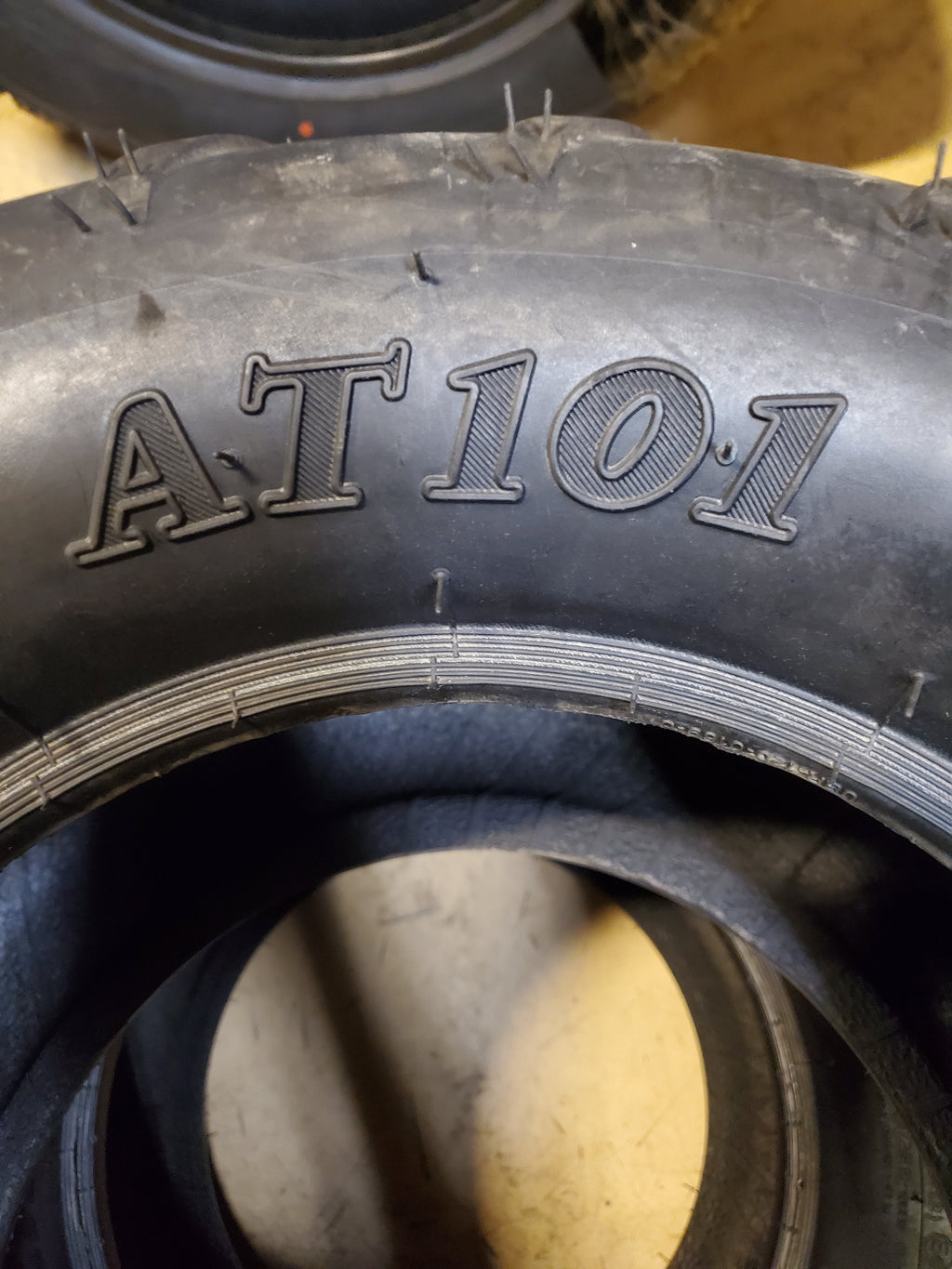 CARLISLE AT101 99A4 BSW 24 12 12 106R 4PLY LAWN MOWER TIRE 560352