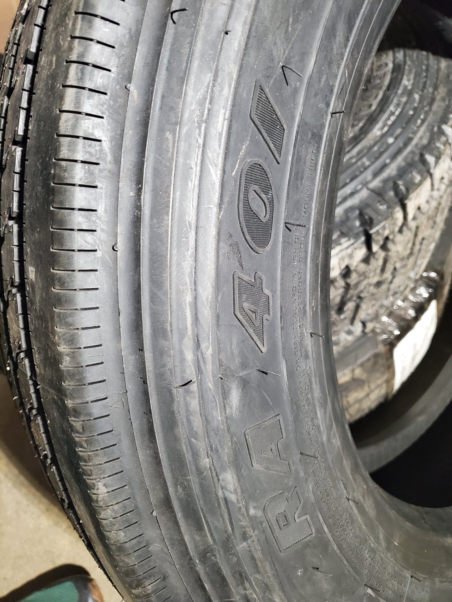 THUNDERER RA401 BSW LT 225 70 19.5 128/126M 14PLY COMMERCIAL TIRE TH9005