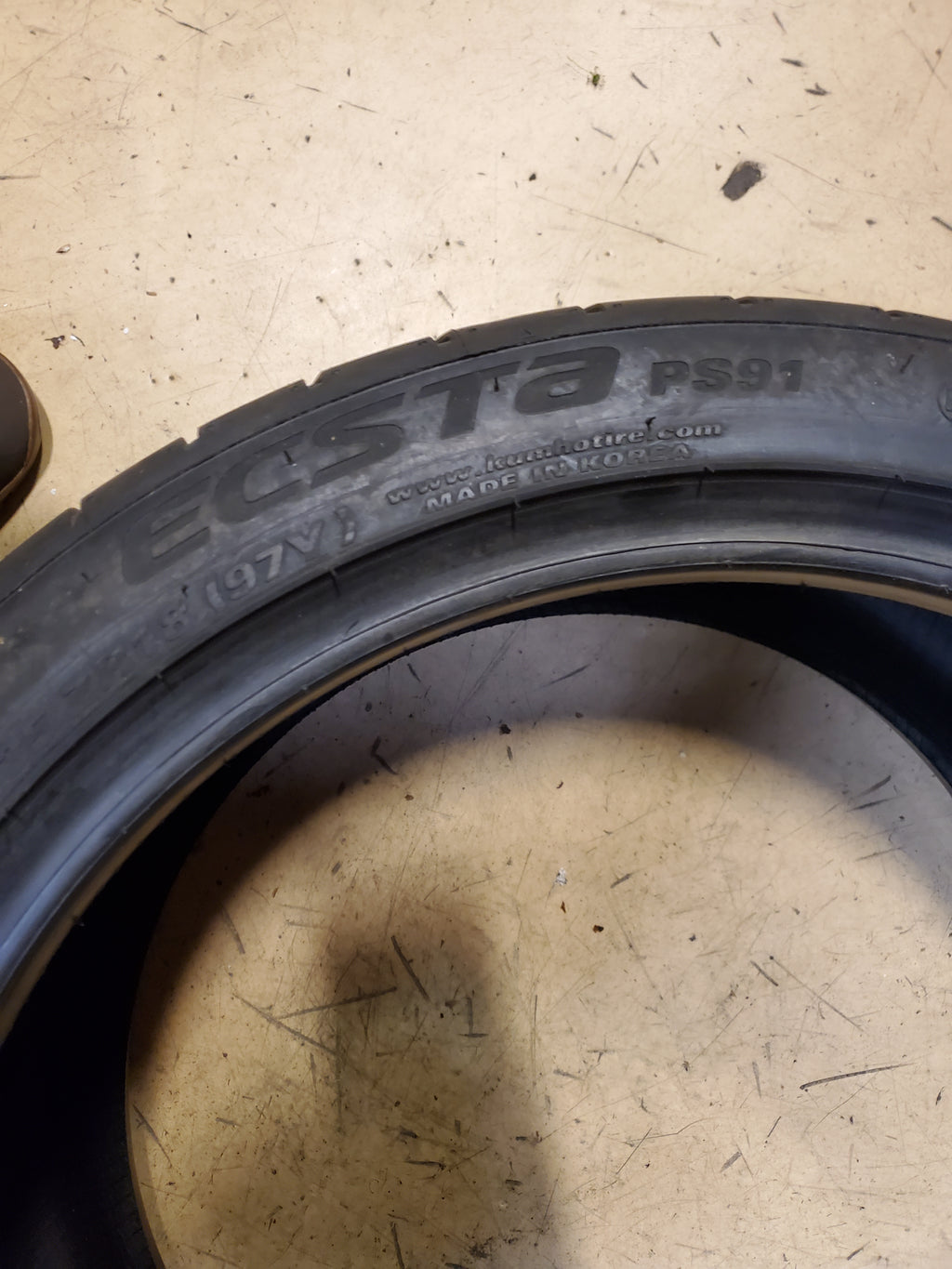 2 KUMHO ECSTA PS91 BSW P 265 35 18 97Y XL UHP TIRE 2181433