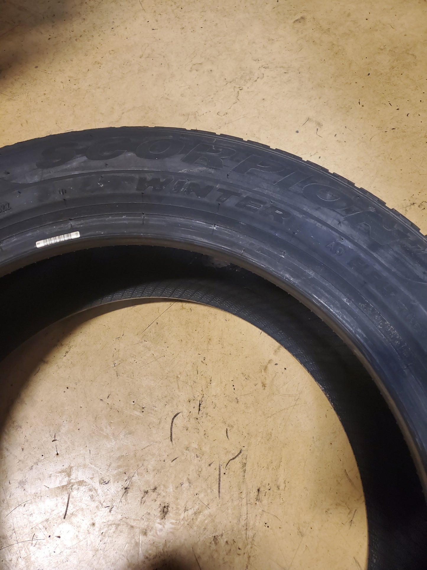 PIRELLI SCORPION WINTER A0 BSW P 235 55 19 101T WINTER TIRE 3565100