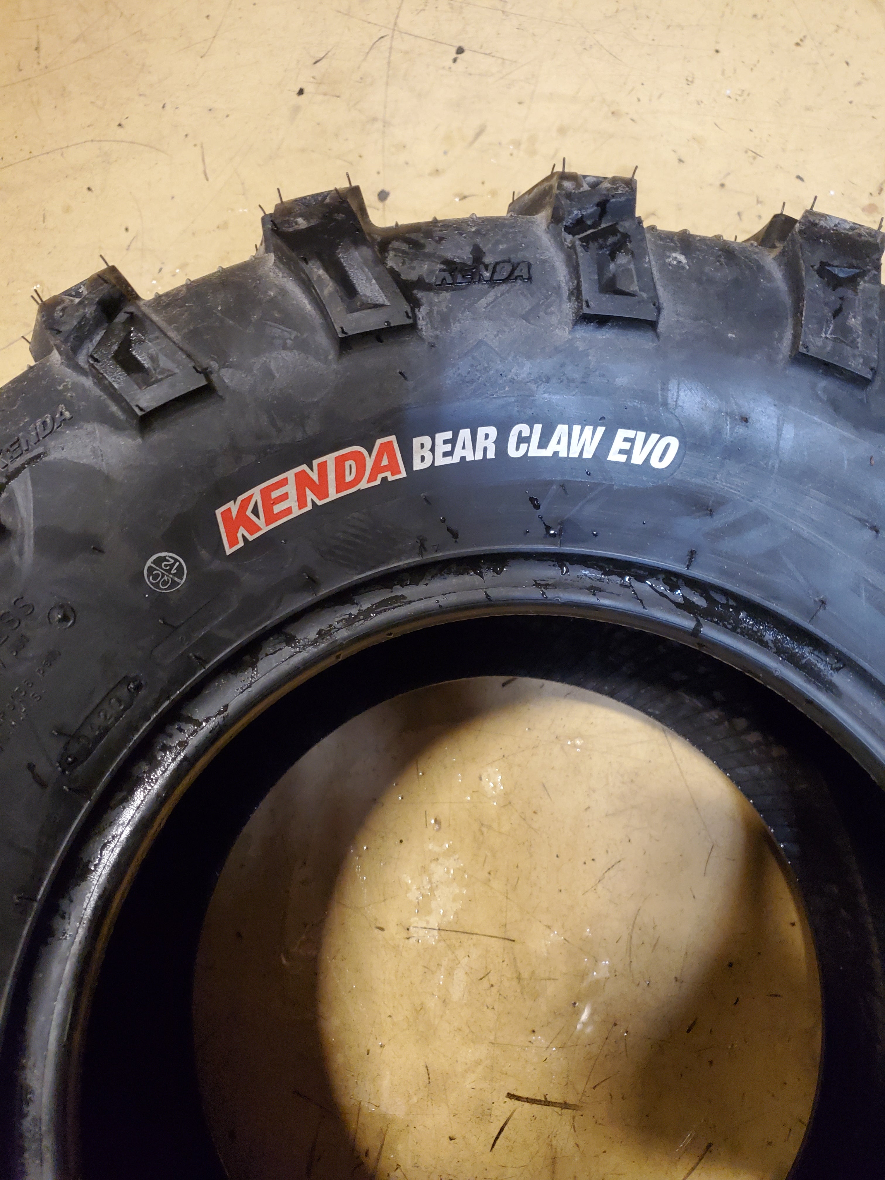 NOS KENDA BEAR CLAW EVO AT 26 11 12 6PLY REAR ATV/UTV TIRE 85921261C1