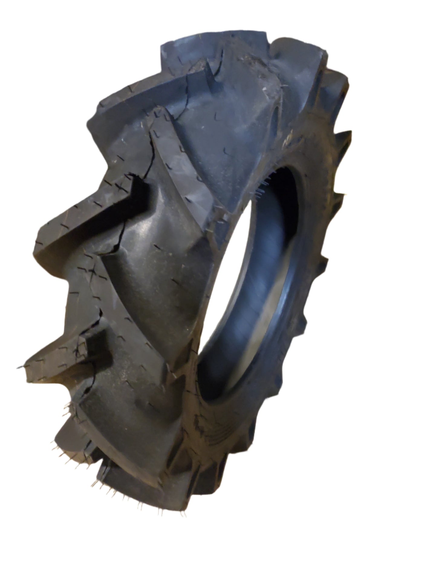 NOS BKT TR126 R-1 BSW 6 14 REAR TRACTOR TIRE 7875