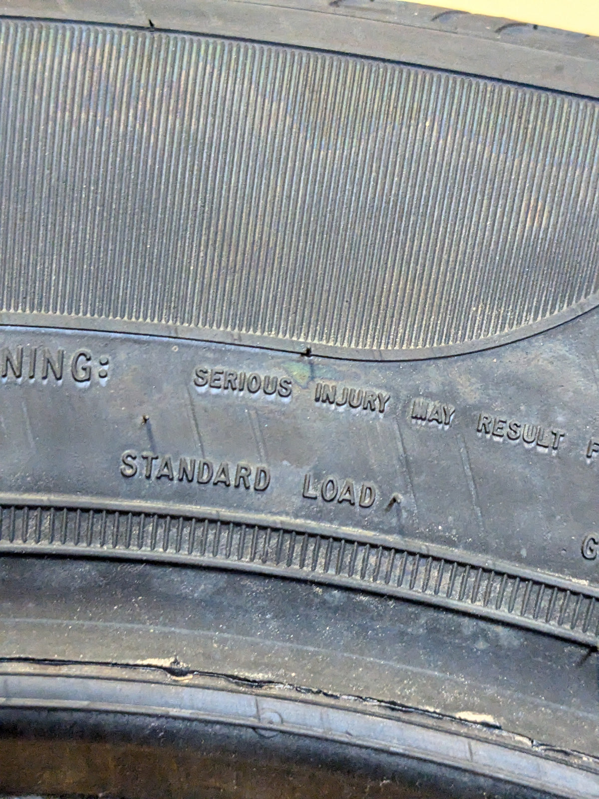 GOODYEAR RELIANT BSW P 215 65 17 99V ALL SEASON TIRE 682066597