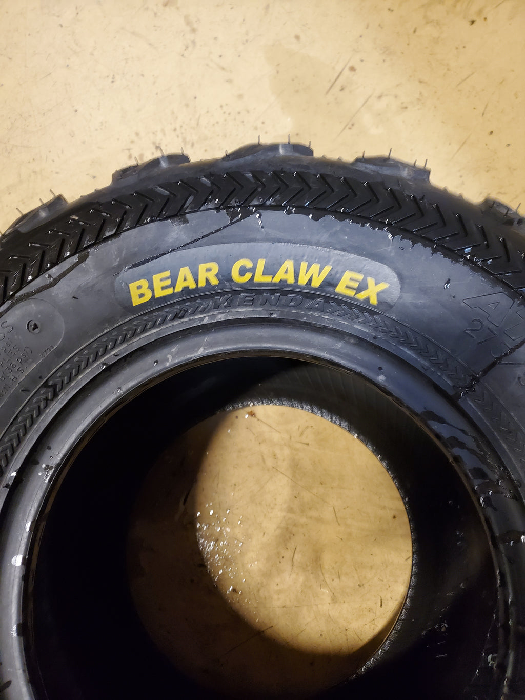 NOS KENDA BEAR CLAW EX BSW AT 22 11 10 6PLY ATV/UTV TIRE 235J2016