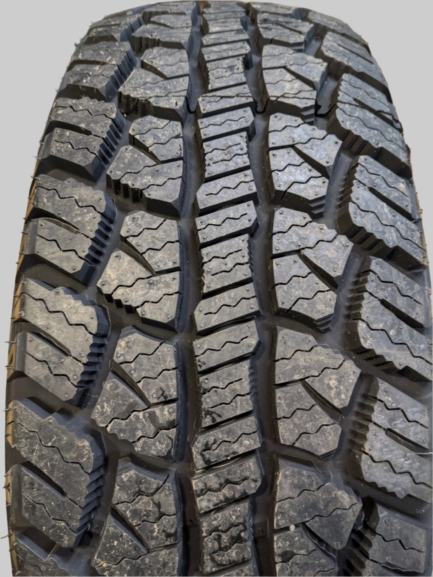 FINALIST TERRENO A/T BSW LT 285 70 17 121/118R LRE 10PLY ALL TERRAIN TIRE LLLT042