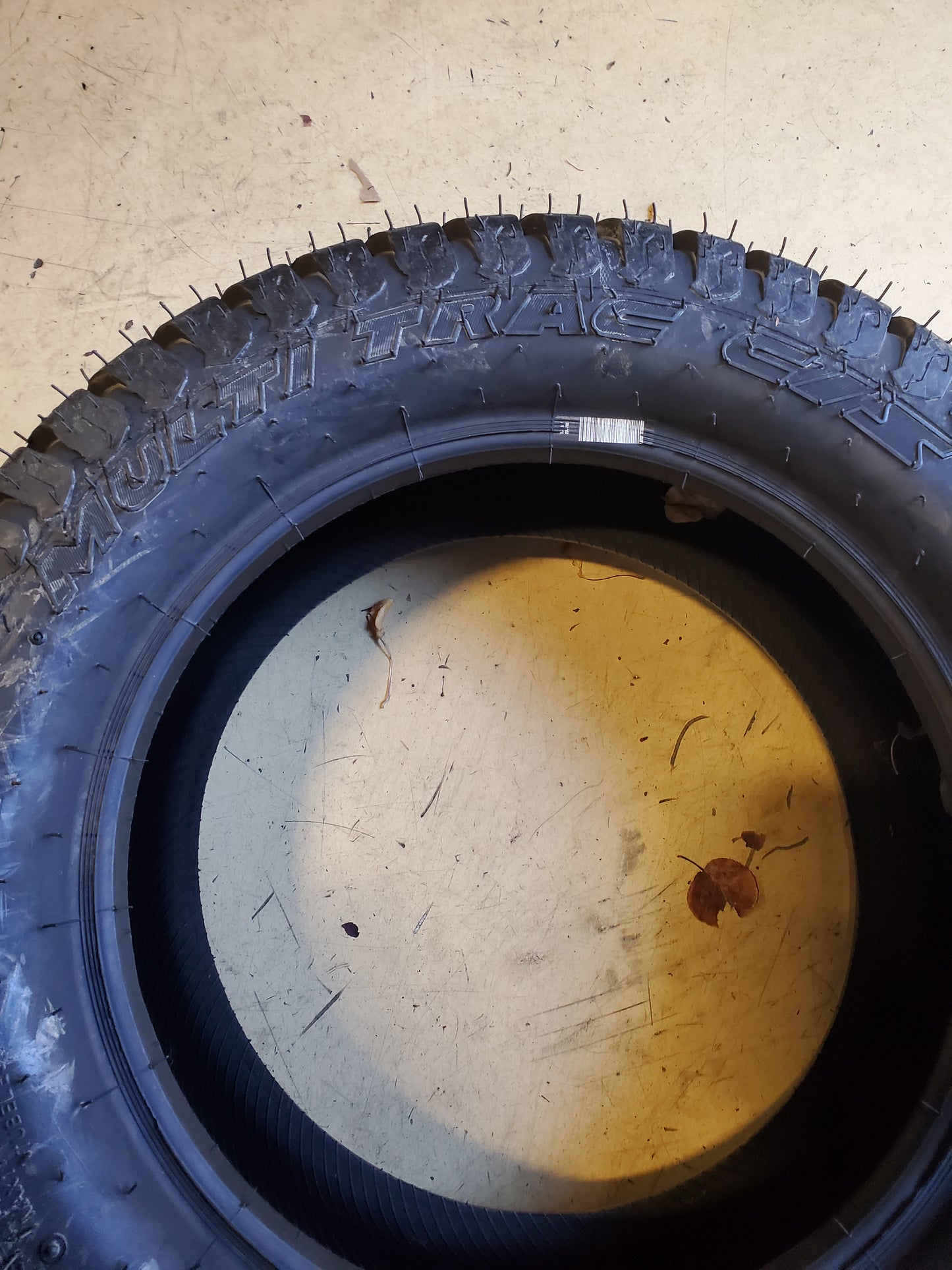TITAN MULTI TRAC C/S BSW 24 8.5 14 4PLY LAWN TIRE 474324