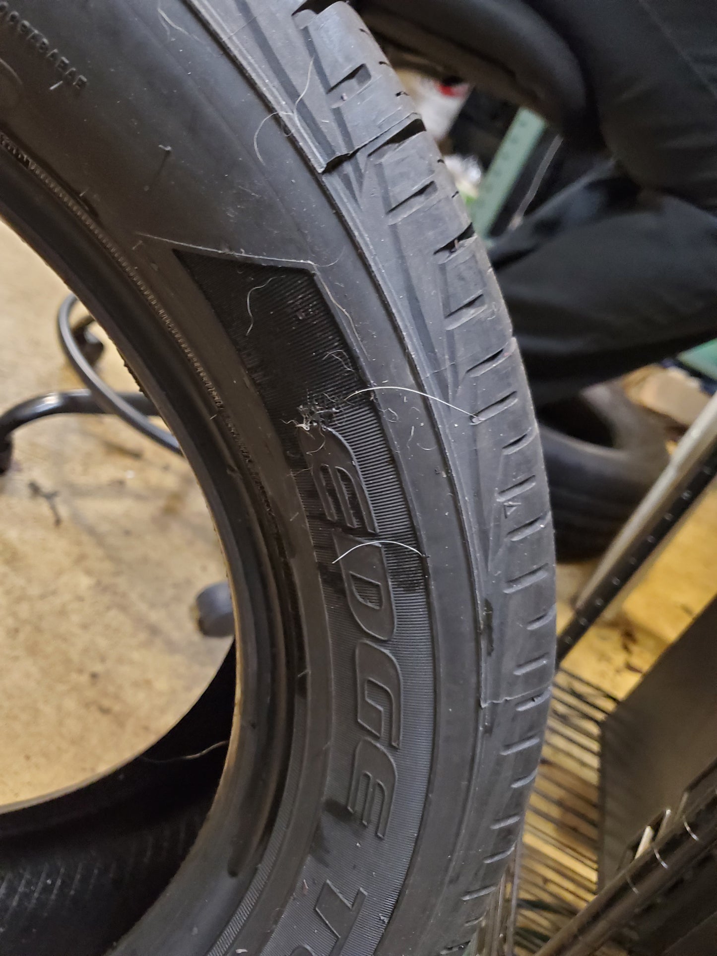 KELLY EDGE TOURING A/S BSW P 235 50 17 96H ALL SEASON TIRE 356829081