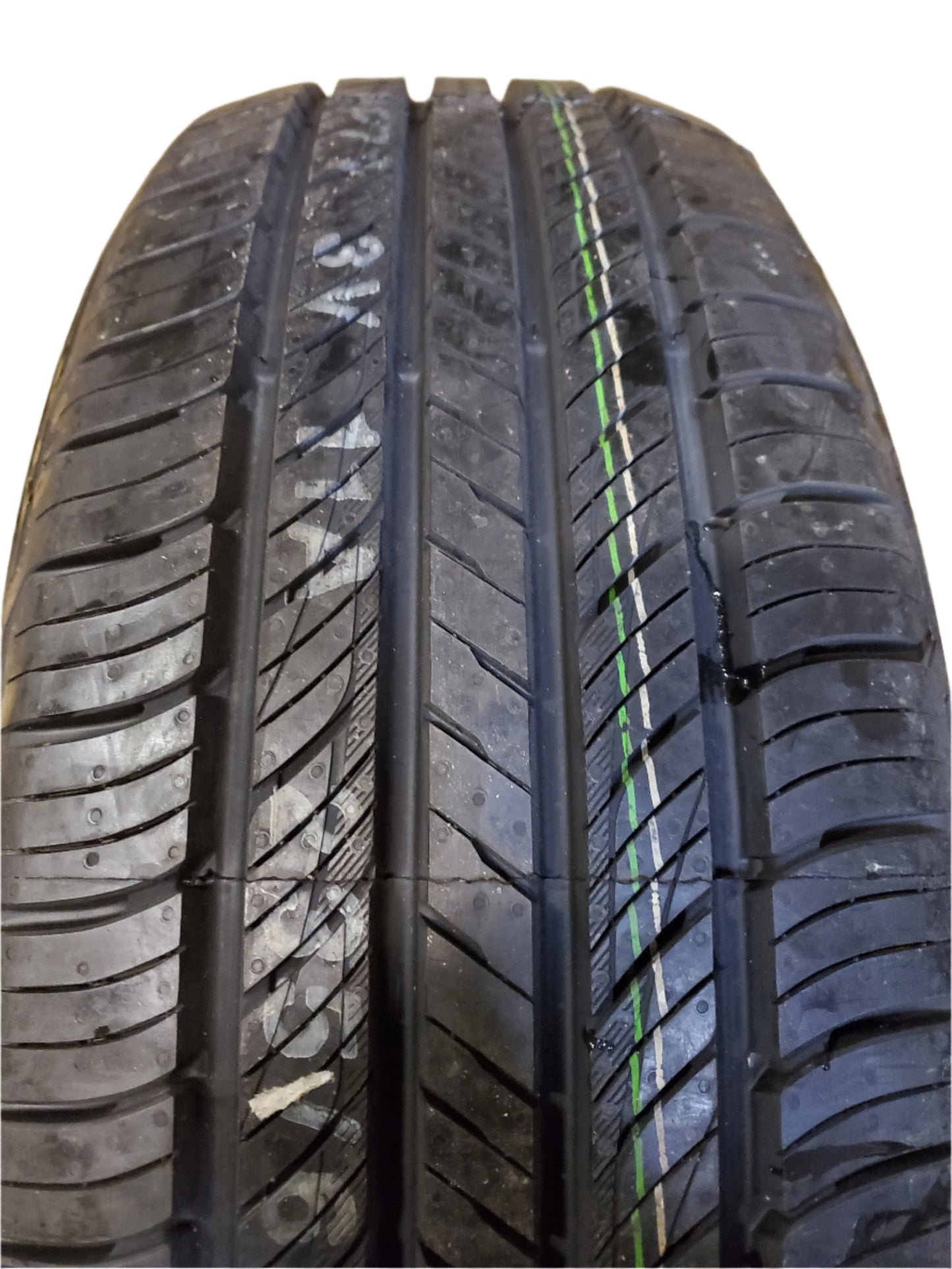 KUMHO CRUGEN HP71 BSW P 235 65 18 110V XL ALL SEASON TIRE 2268173
