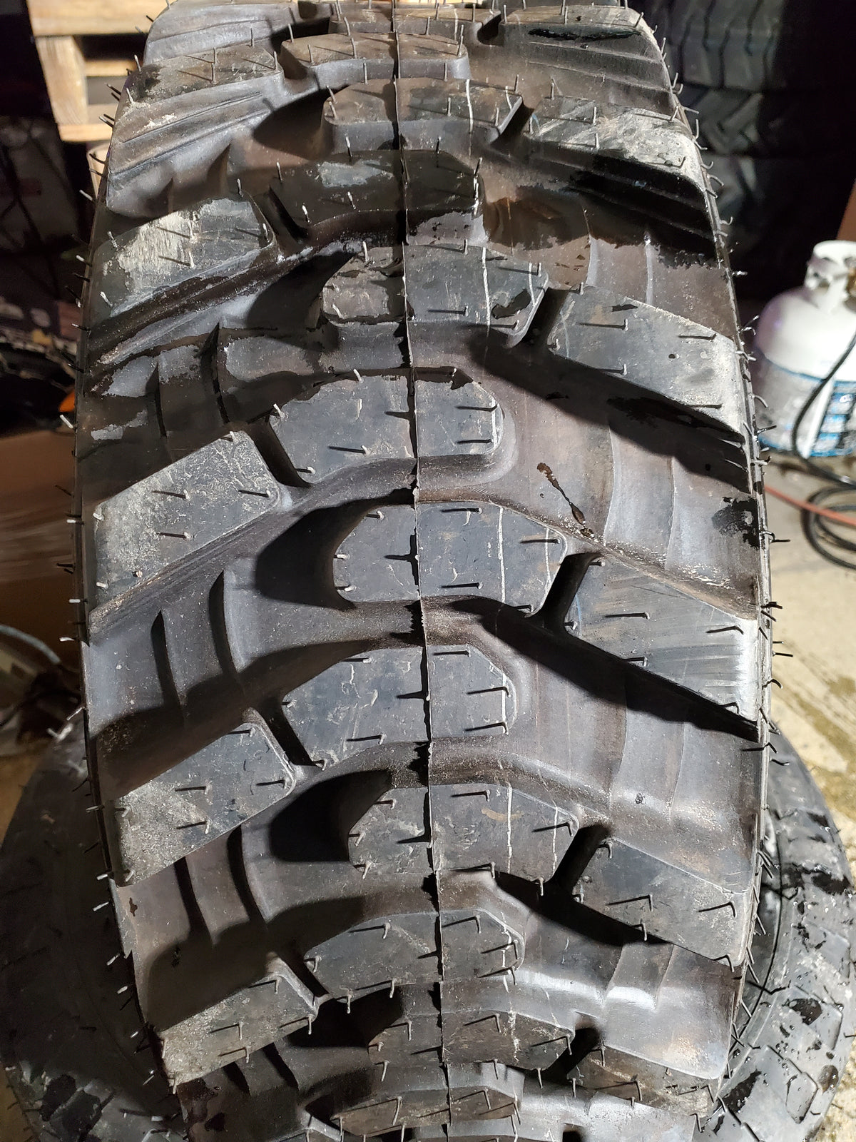 GALAXY SKIDDO BSW  10 16.5 134A2 10PLY SKID STEER TIRE 113260