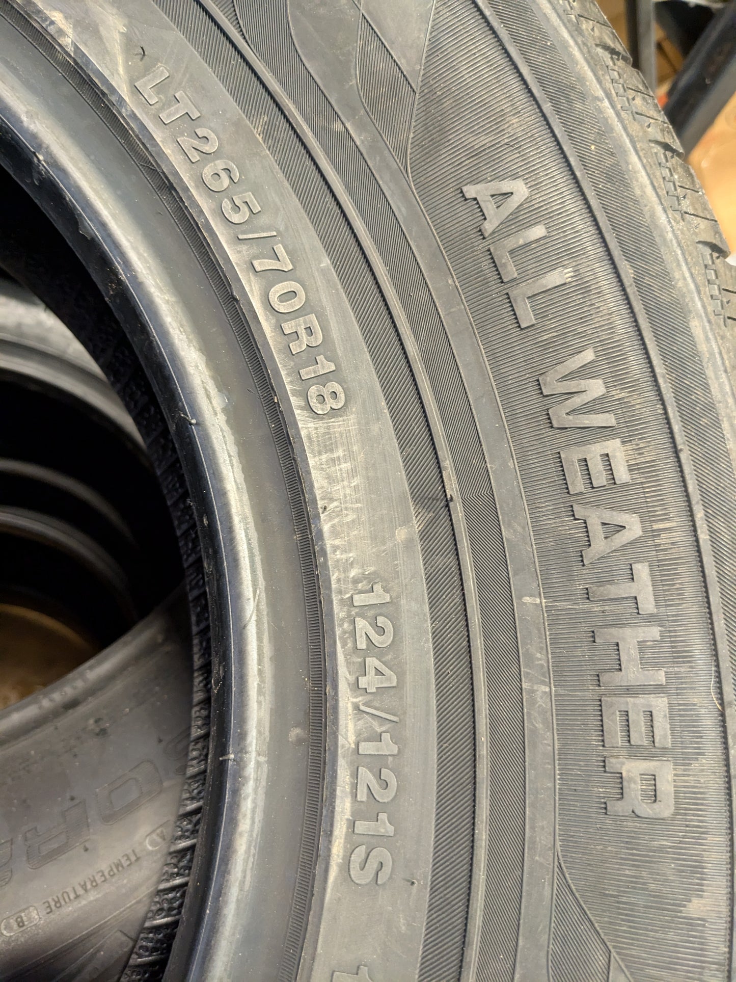 LEXANI LXHT-206 BSW LT 265 70 18 124/121S HIGHWAY TIRE LXST2061870010