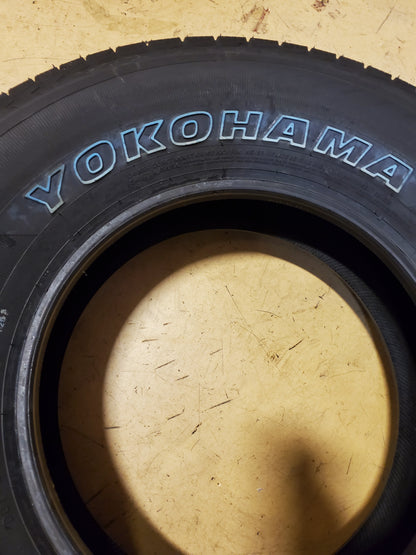 NOS YOKOHAMA GEOLANDAR H/T G056 OWL P 245 75 16 109T HIGHWAY TIRE 110105610