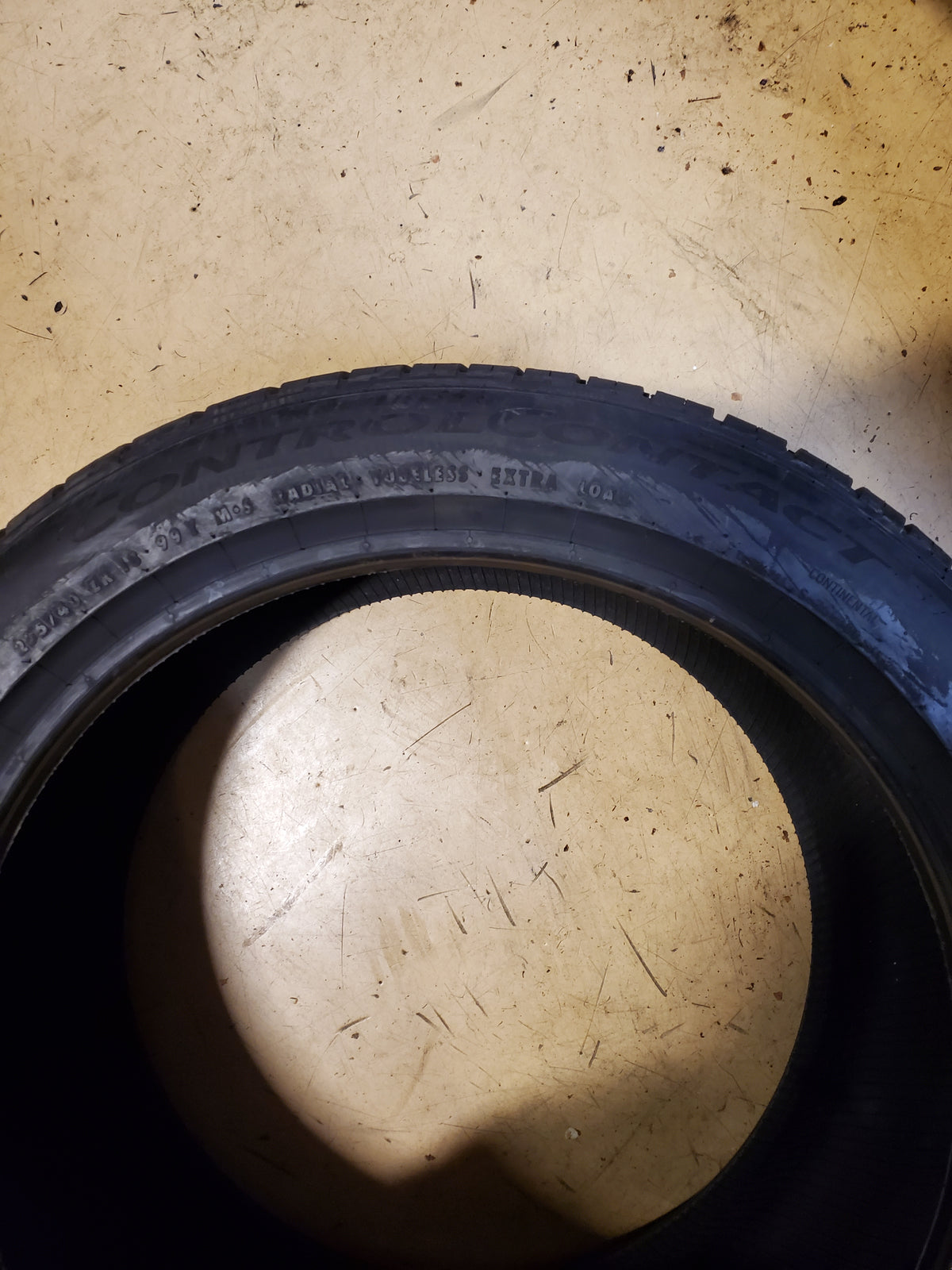 2 CONTINENTAL CONTROL CONTACT SPORT SRS+ P 255 40 18 99Y XL TIRE 15575840000