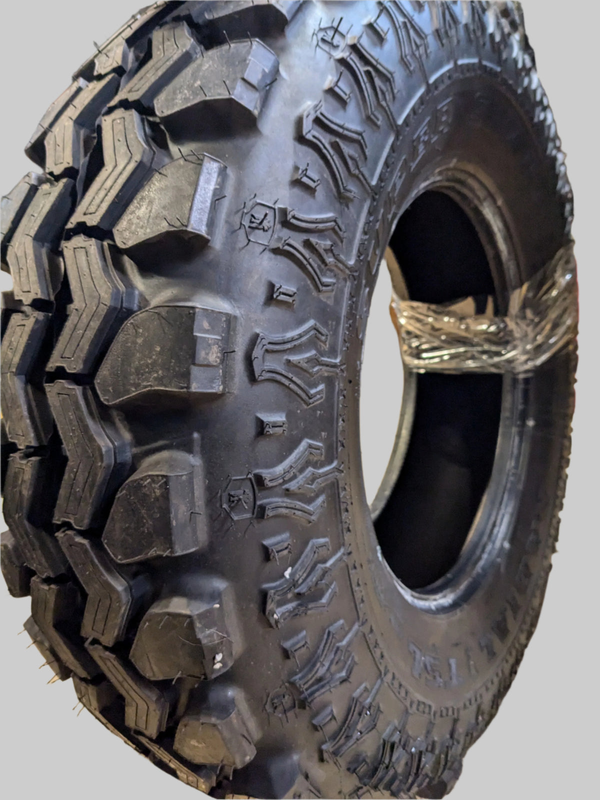 2 INTERCO SUPER SWAMPER BSW LT 35 10.5 17 10PLY MUD TIRE SSR42R