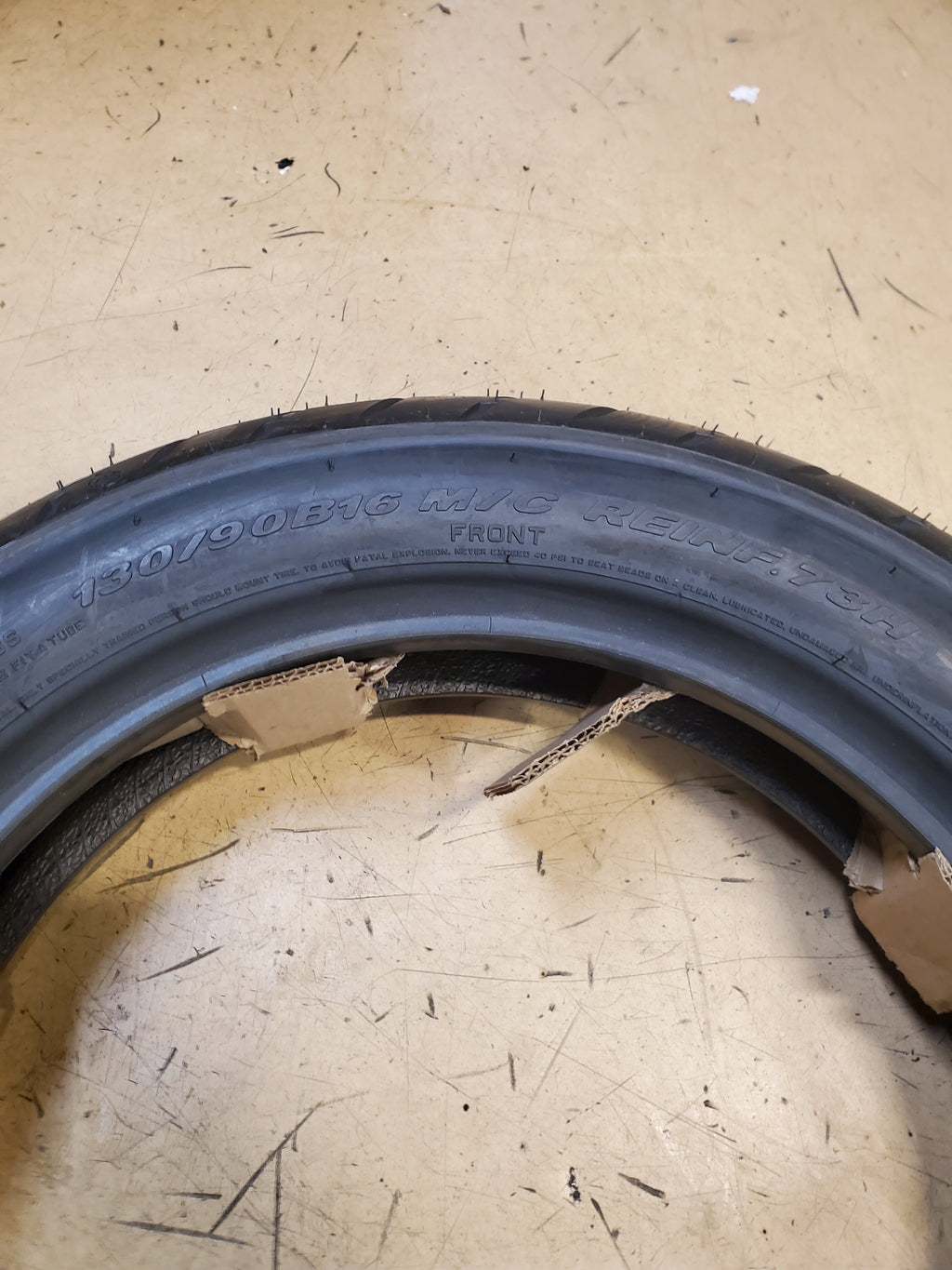 PIRELLI NIGHT DRAGON BSW 130 90 16 73H FRONT MOTORCYCLE TIRE 2902500