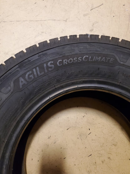 2 USED MICHELIN AGILIS CROSS CLIMATE LT 225 75 16 115/112R 10PLY TIRE 72022