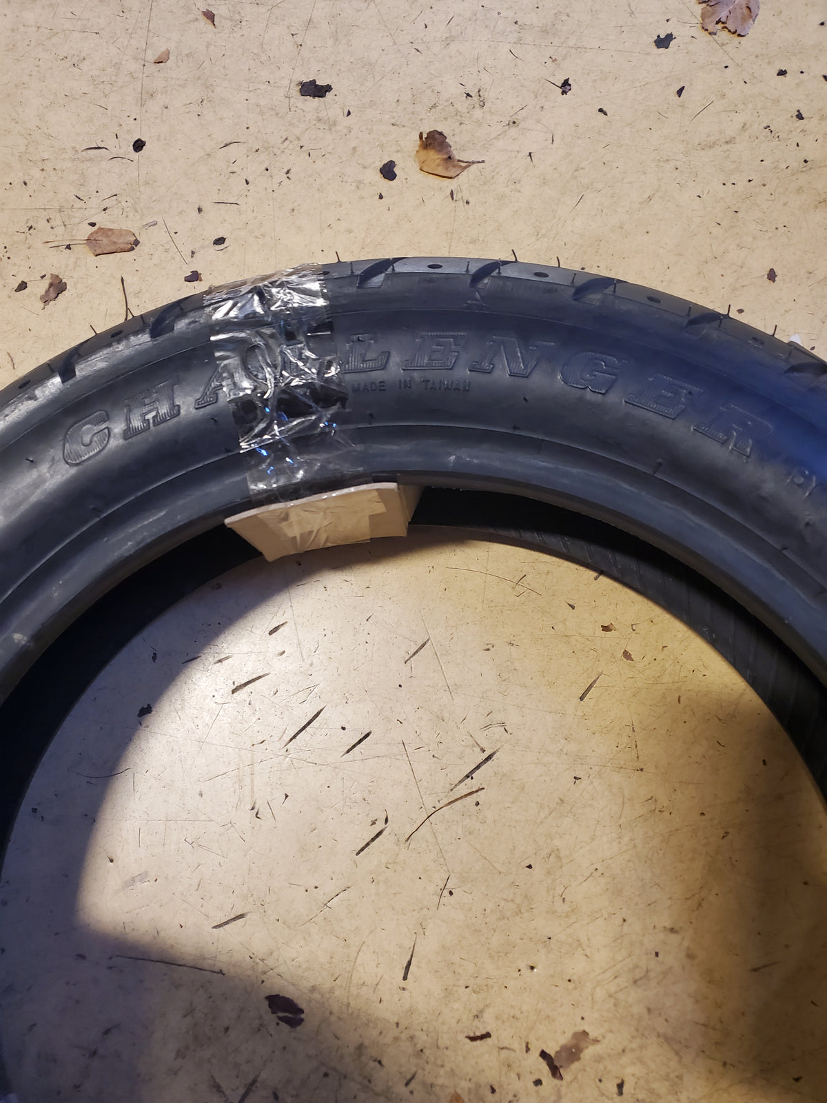 KENDA K657F BSW 130 90 16 74H FRONT MOTORCYCLE TIRE 046571618C1