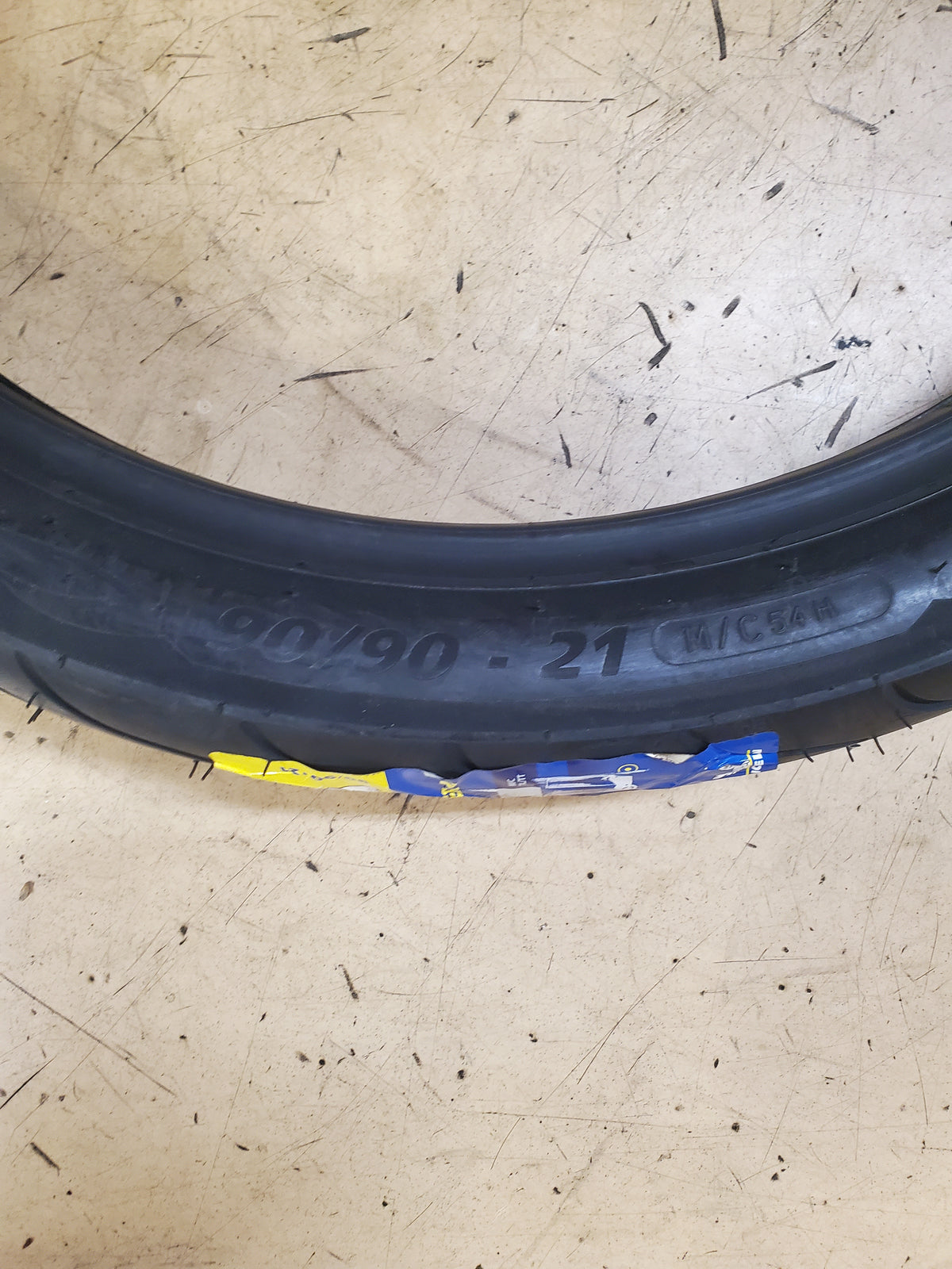 MICHELIN COMMANDER II BSW 90 90 21 54H FRONT MOTORCYCLE TIRE 999082