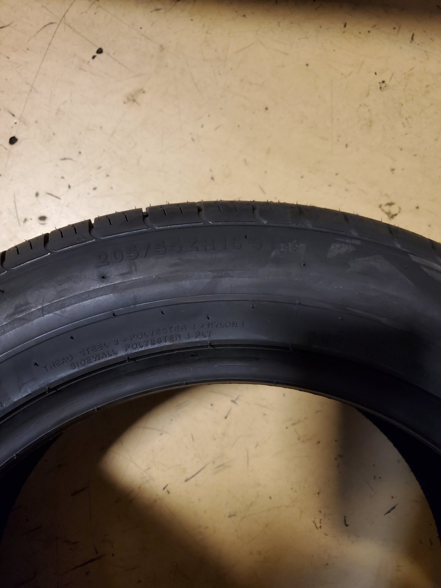 DTO USED KUMHO ECSTA LX PLATINUM KU27 BSW P 205 55 16 91W ALL SEASON TIRE 2106463