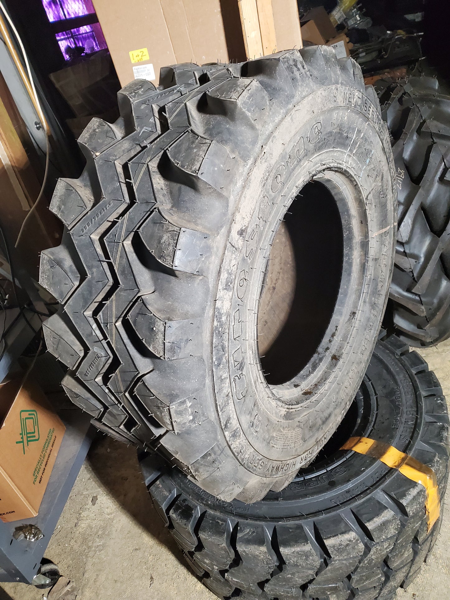 NOS FIRESTONE DURAFORCE ND NHS BSW  14 17.5 10PLY HEAVY EQUIPMENT TIRE 361666