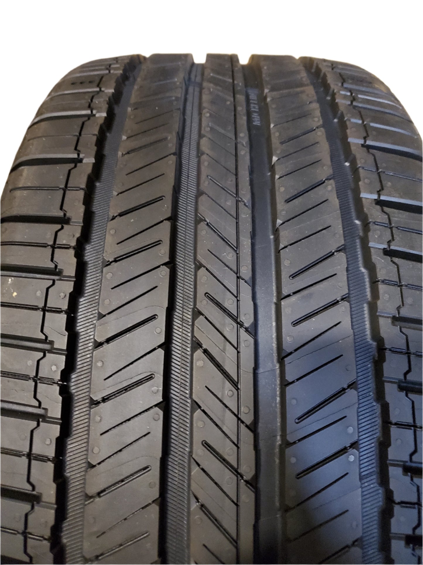 MICHELIN E PRIMACY ALL SEASON FOAM BSW P 235 40 19 96W  TIRE 31090
