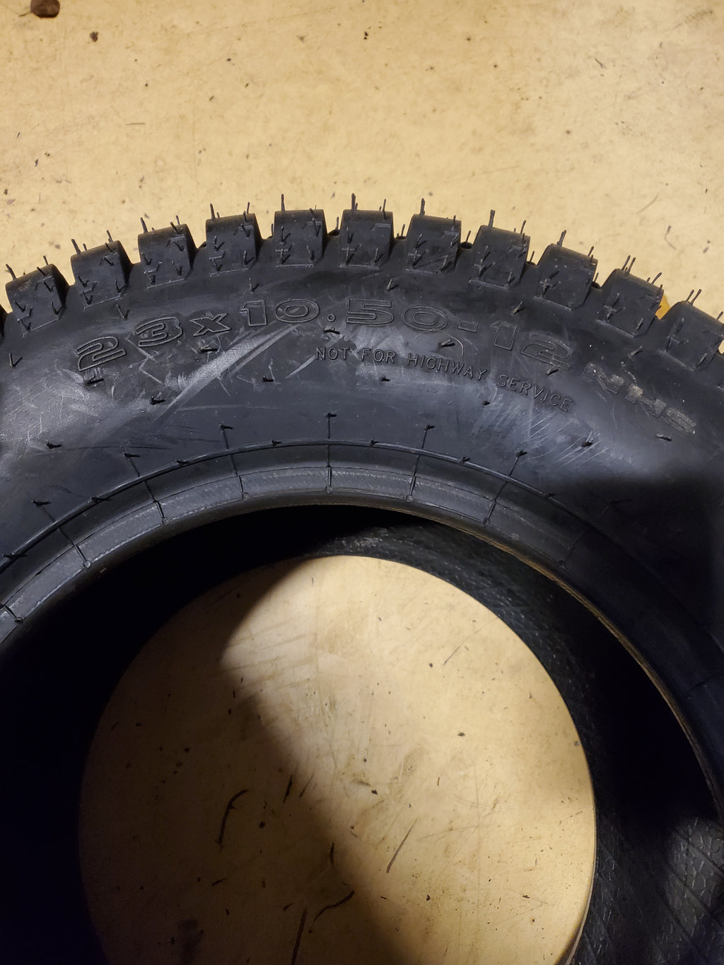 GALAXY MIGHTY MOW-TS BSW 23 10.5 12 6PLY LAWN TIRE 485075