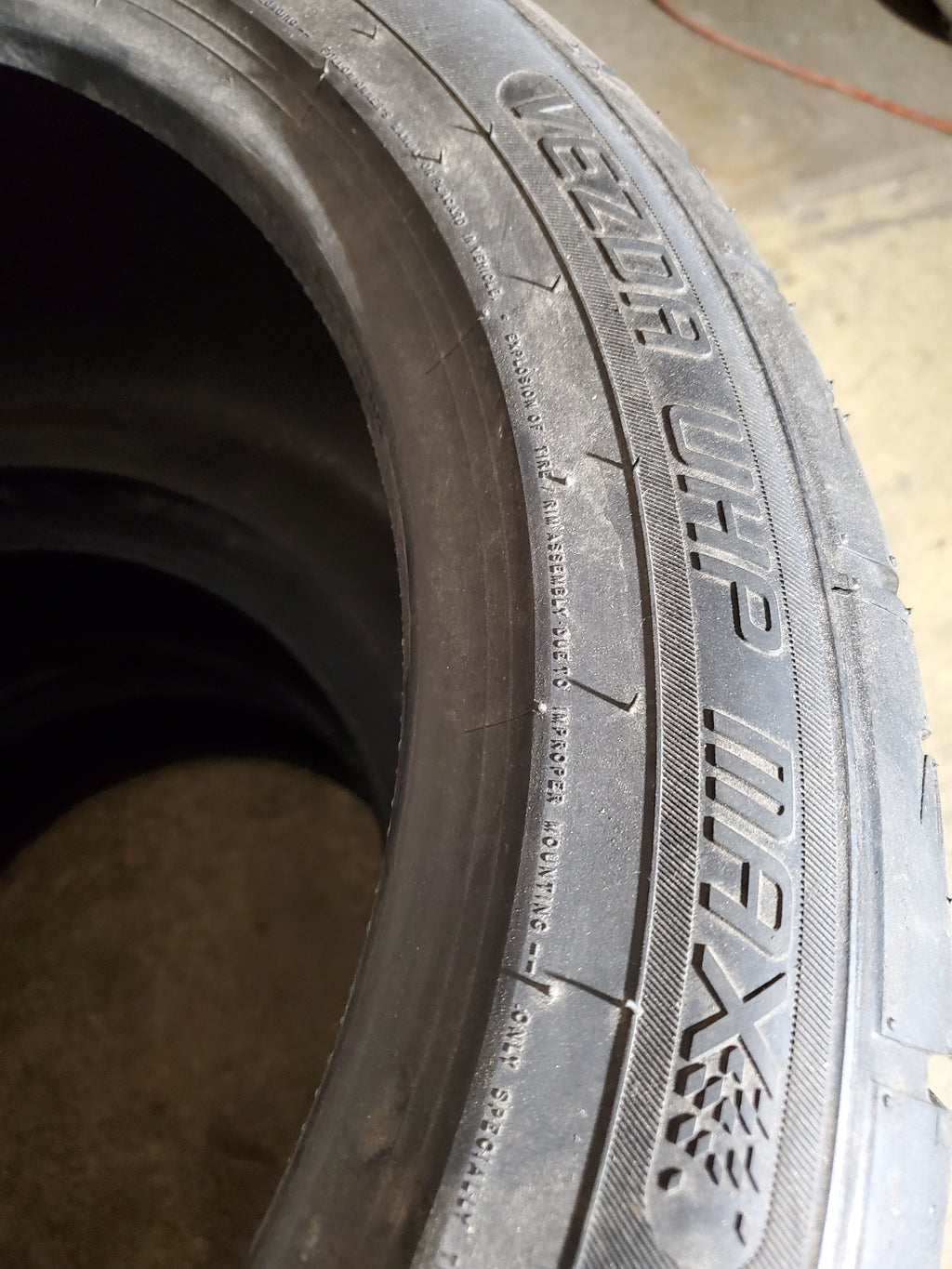 KENDA VEZDA UHP MAX SUMMER KR20A BSW P 295 40 18 103W RACING TIRE 20AX06