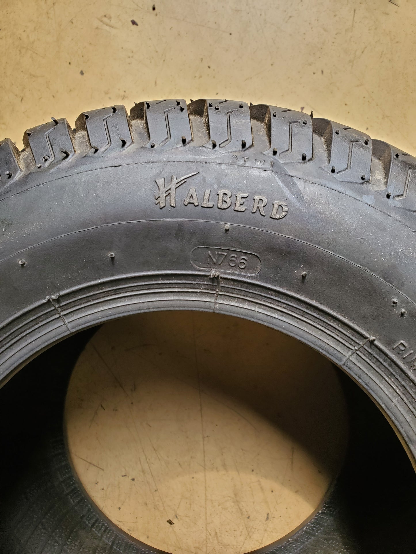 HALBERD P332 BSW 16 6.5 8 4PLY LAWN TIRE HP332166508