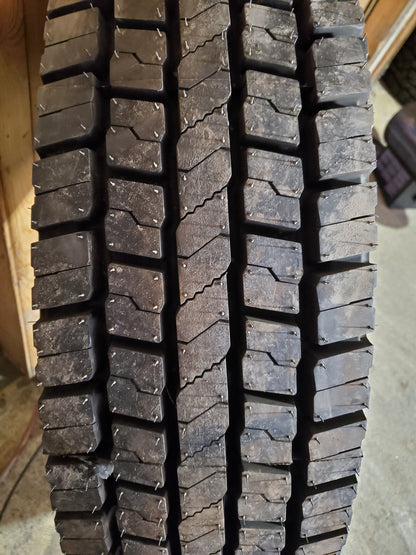 HANKOOK DH37 BSW LT 255 70 22.5 139/136L 16PLY COMMERCIAL TIRE 3003184