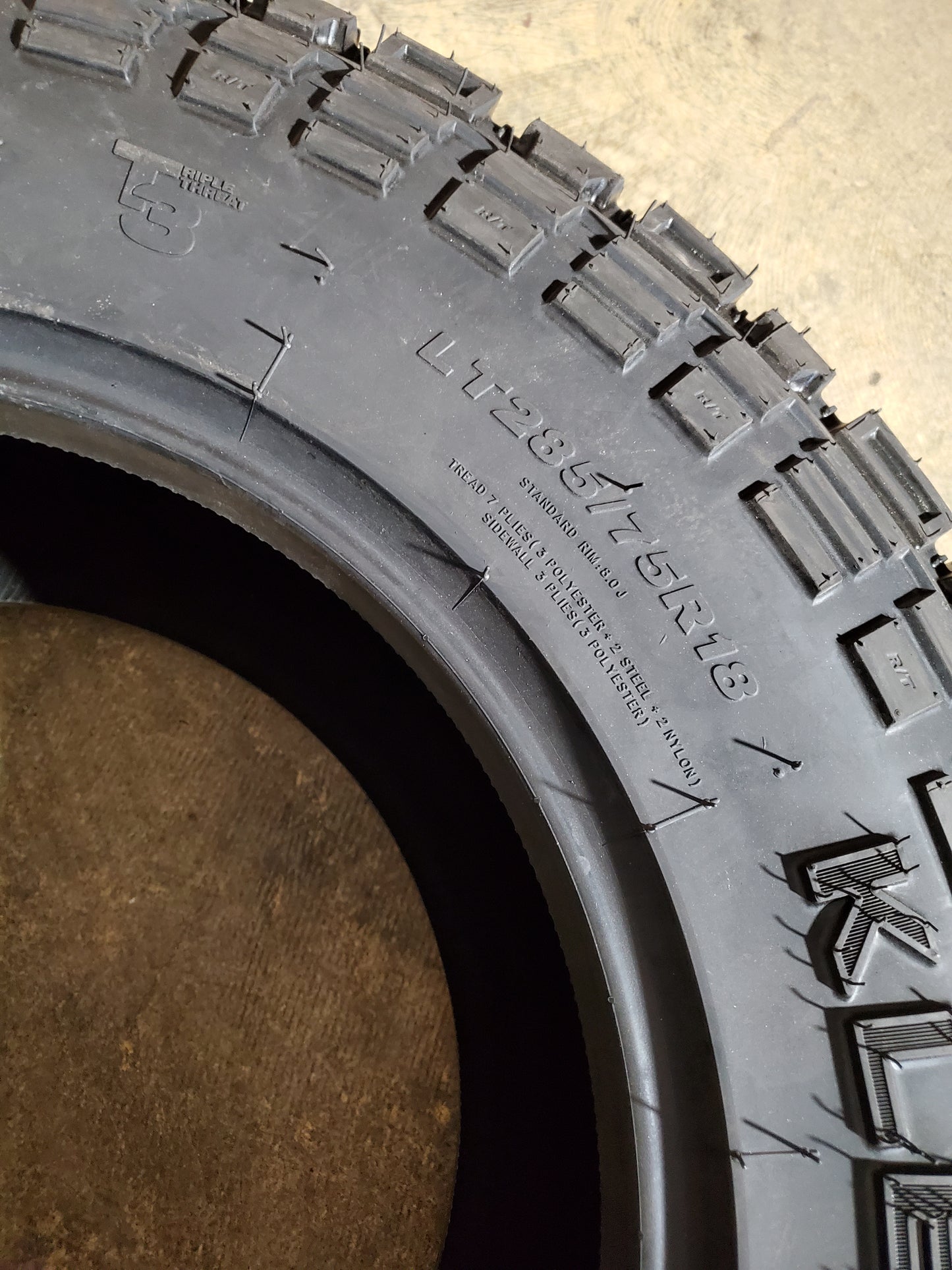 KENDA KLEVER R/T KR601 BSW LT 285 75 18 129/126R 10PLY RUGGED TERRAIN TIRE 601024