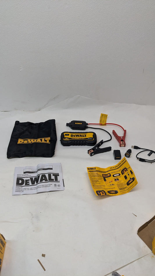 DEWALT DXAELJ16 1600 PEAK AMP JUMP STARTER BATTERY BOOSTER WITH USB POWER STATION