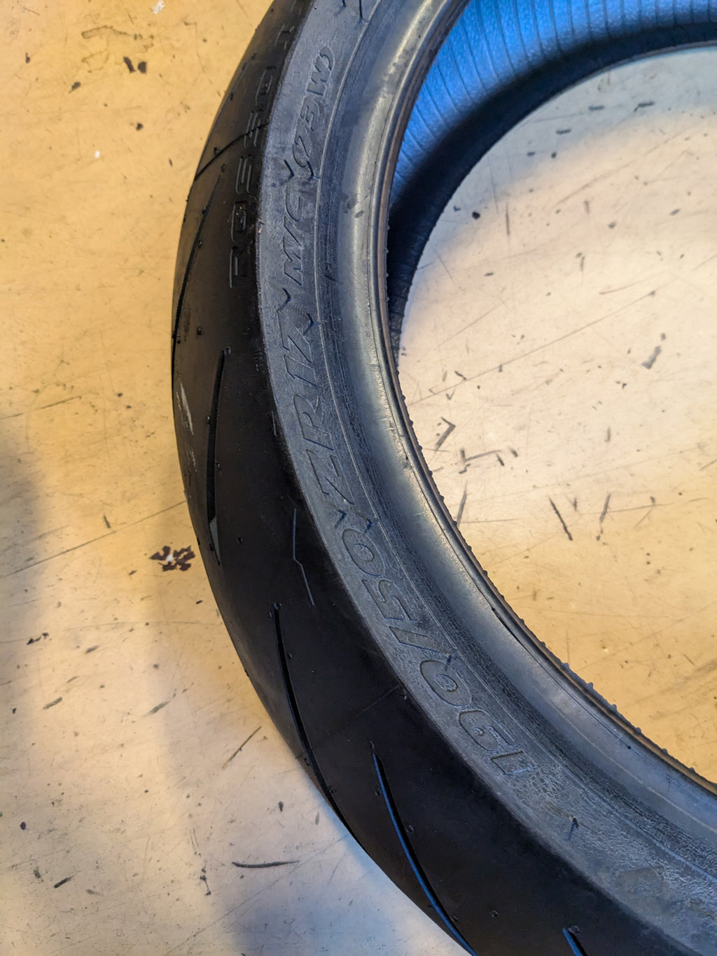 PIRELLI DIABLO ROSSO III 190 50 17 73W REAR MOTORCYCLE TIRE 2635700