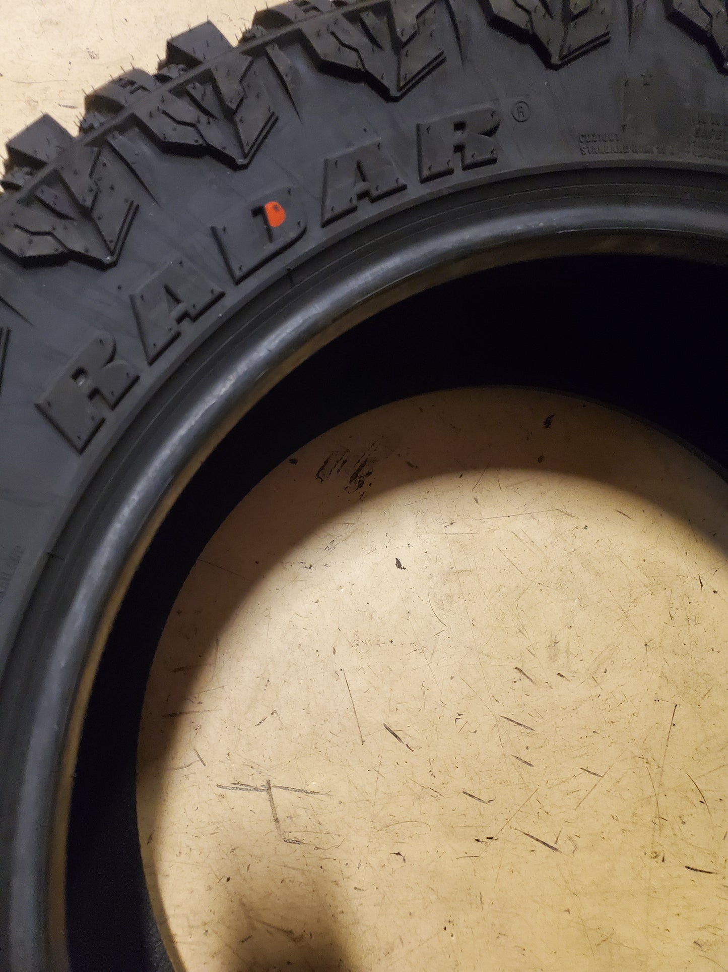 RADAR RENEGADE R/T BSW LT 35 12.5 22 121Q 12PLY RUGGED TERRAIN TIRE RASYTH0102