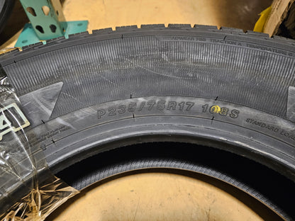 2 NOS YOKOHAMA GEOLANDAR H/T G056 BSW P 235 75 17 108S HIGHWAY TERRAIN TIRE 05677
