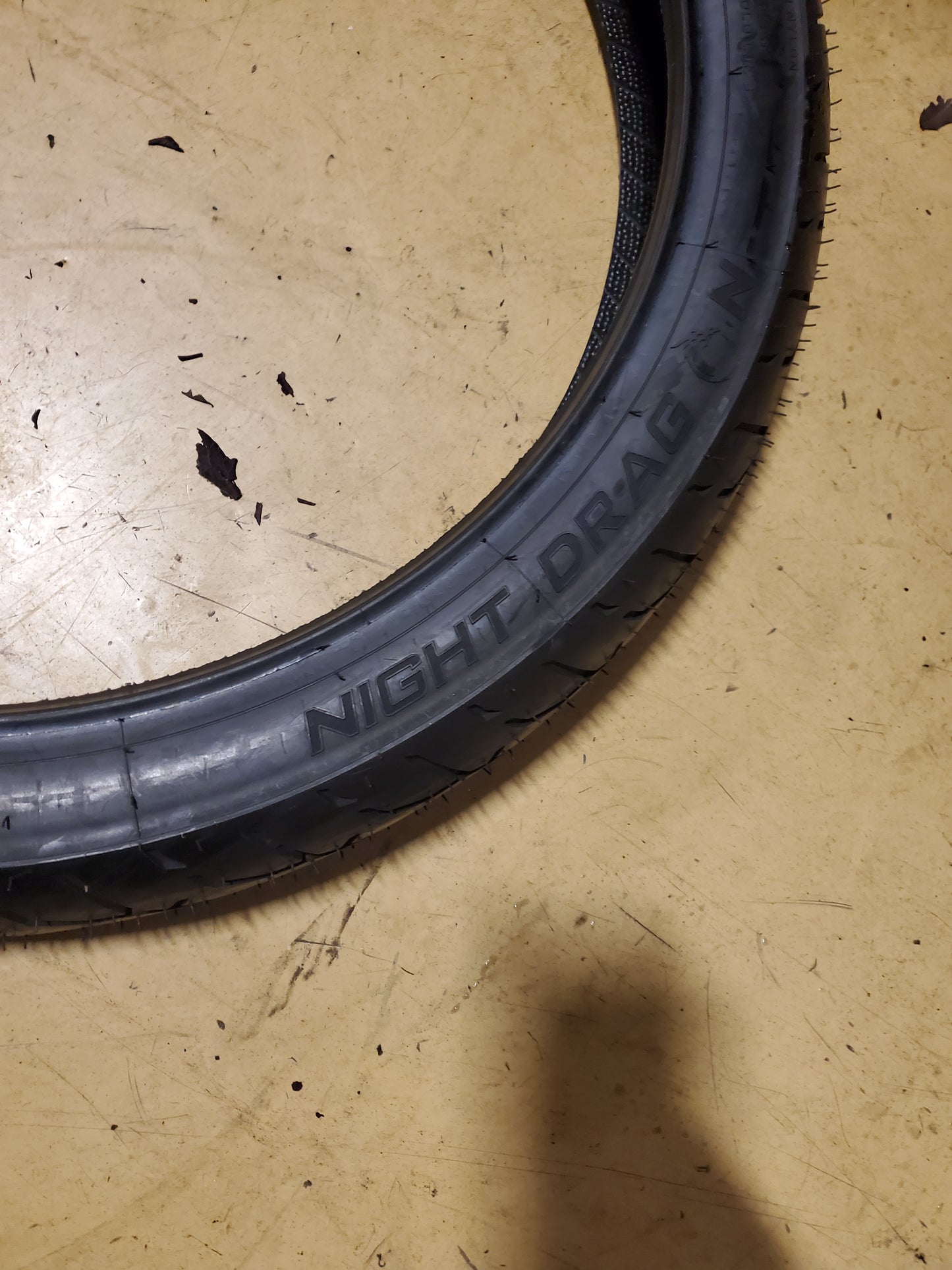 PIRELLI NIGHT DRAGON BSW P 90 90 21 54H FRONT MOTORCYCLE TIRE 1815300P01100