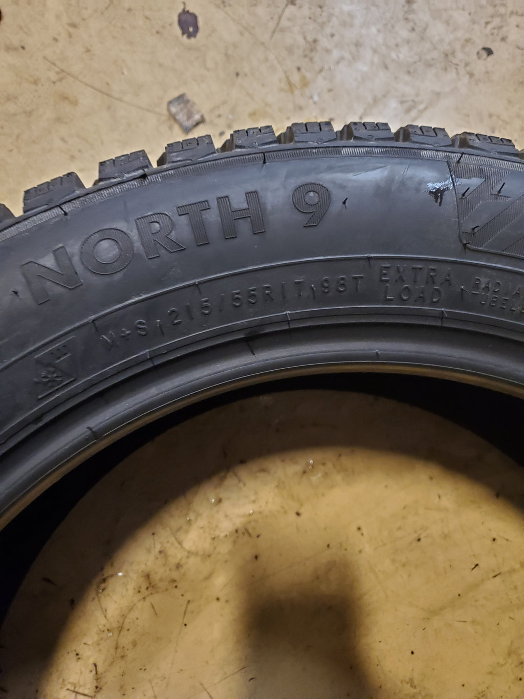NOKIAN NORDMAN NORTH 9 STUDDED BSW P 215 55 17 98T XL WINTER TIRE T432905