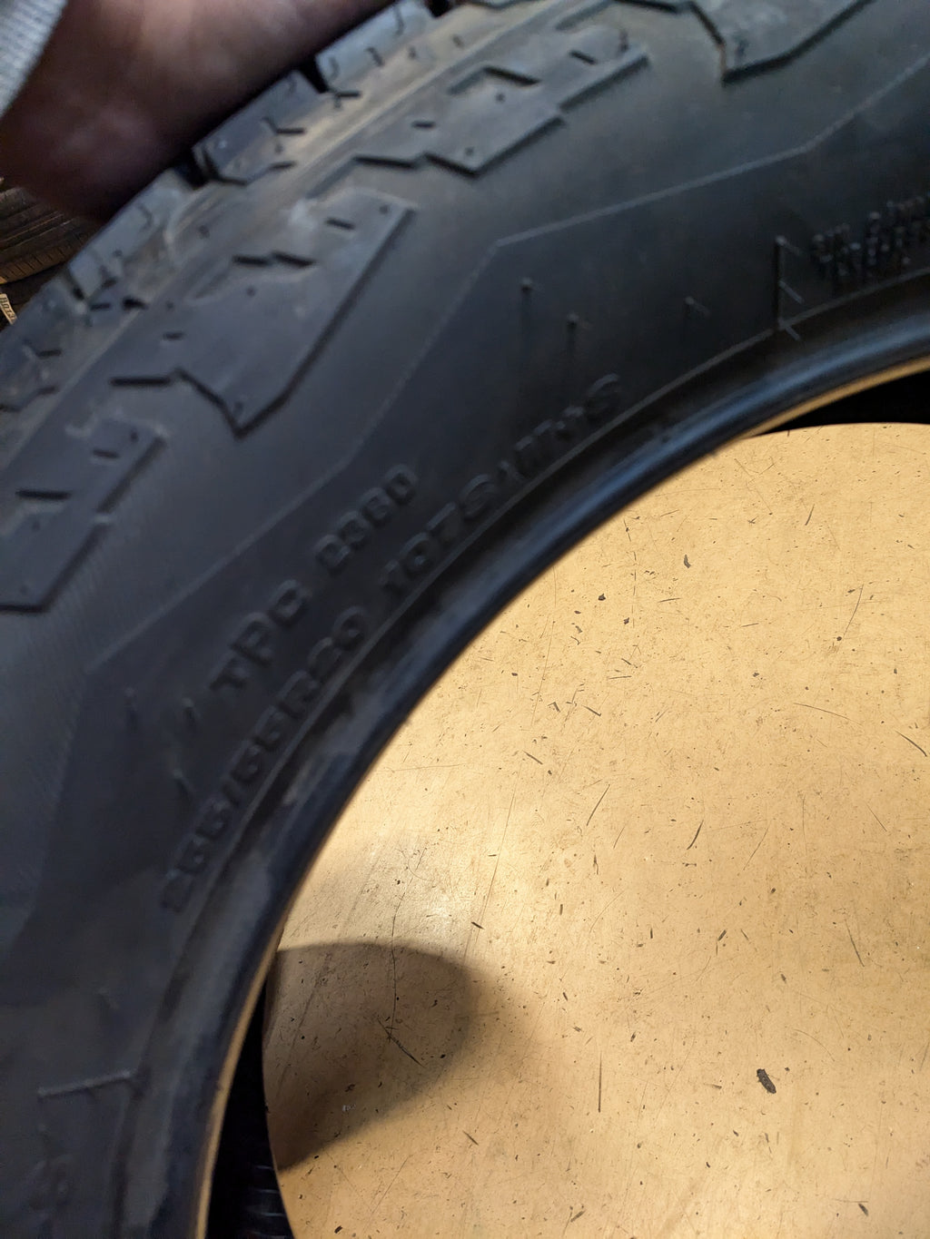 BRIDGESTONE DUELER A/T RH-S BSW P 255 55 20 107S SL ALL TERRAIN TIRE 012357
