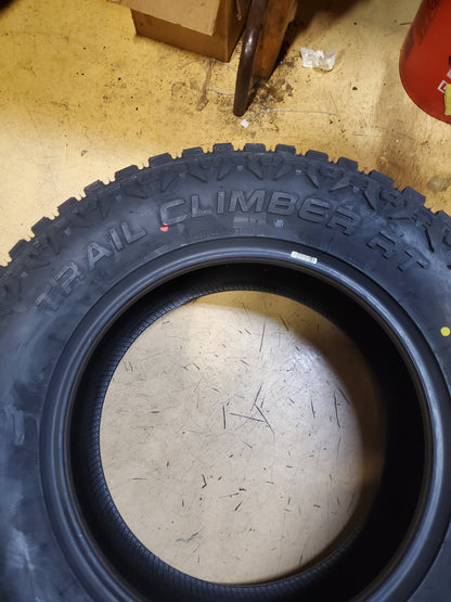 SUMMIT TRAIL CLIMBER RT BSW P 275 65 18 116T XL RUGGED TERRAIN TIRE 1600702