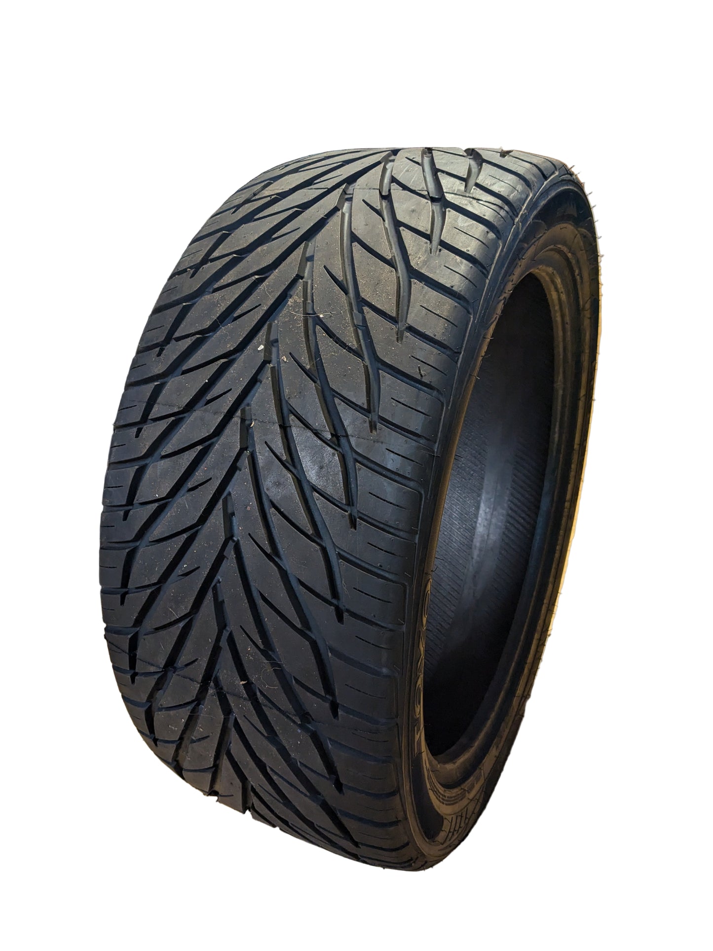 NOS TOYO PROXES S/T BSW P 305 40 22 114V ALL SEASON TIRE 242390
