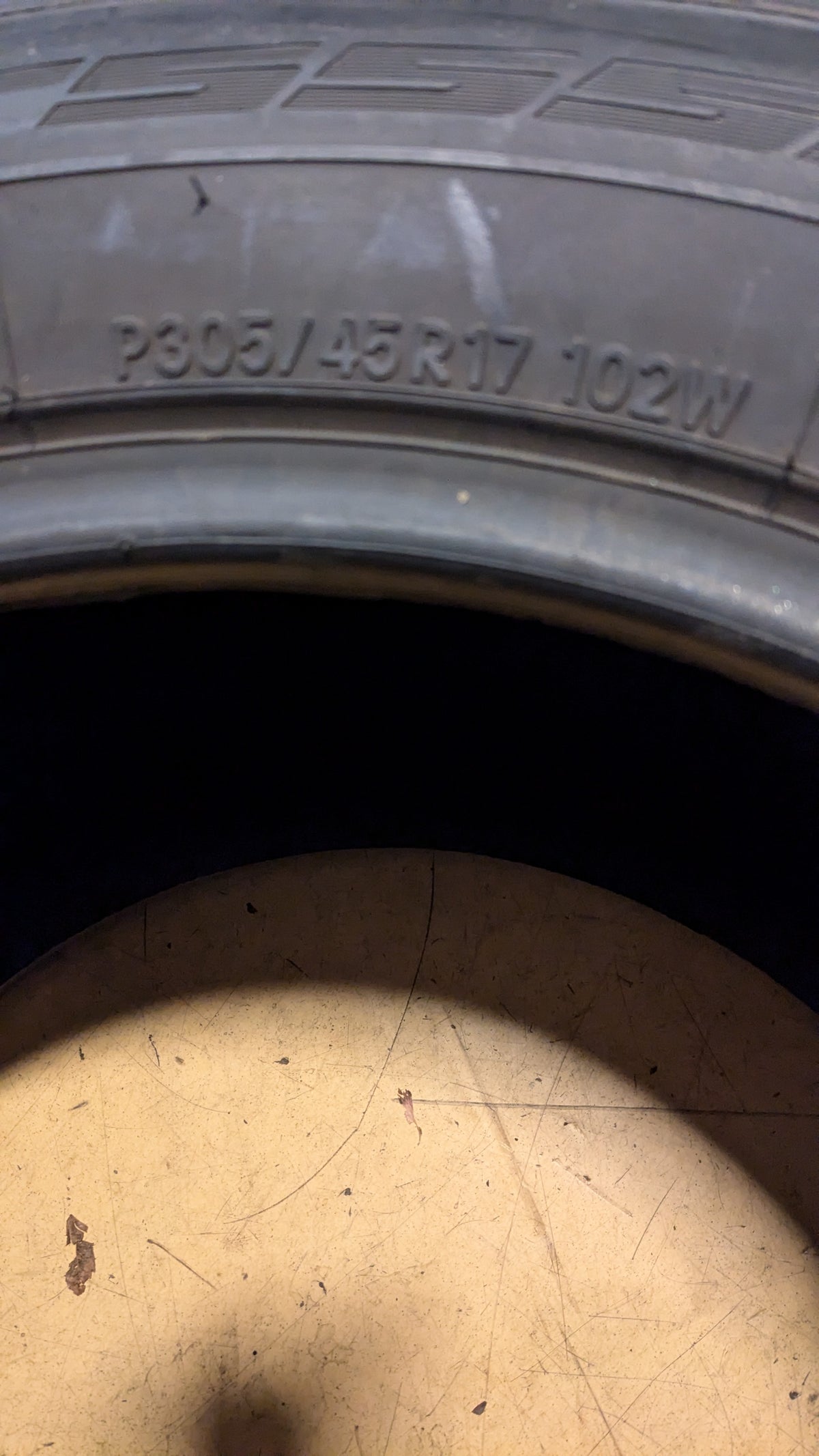 2 NITTO NT555RII BSW P 305 45 17 102W RACING TIRE 108760