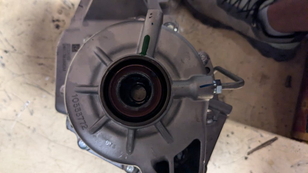 GENUIINE GM CARRIER DIFFERENTIAL 17-19 BUICK LACROSSE 19-23 CADILLAC XT4 86506324