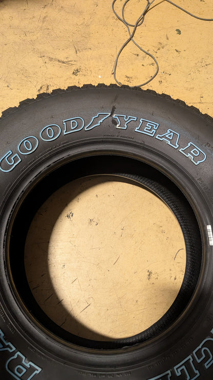 GOODYEAR WRANGLER RADIAL OWL P 235 75 15 105S ALL SEASON TIRE 795698918