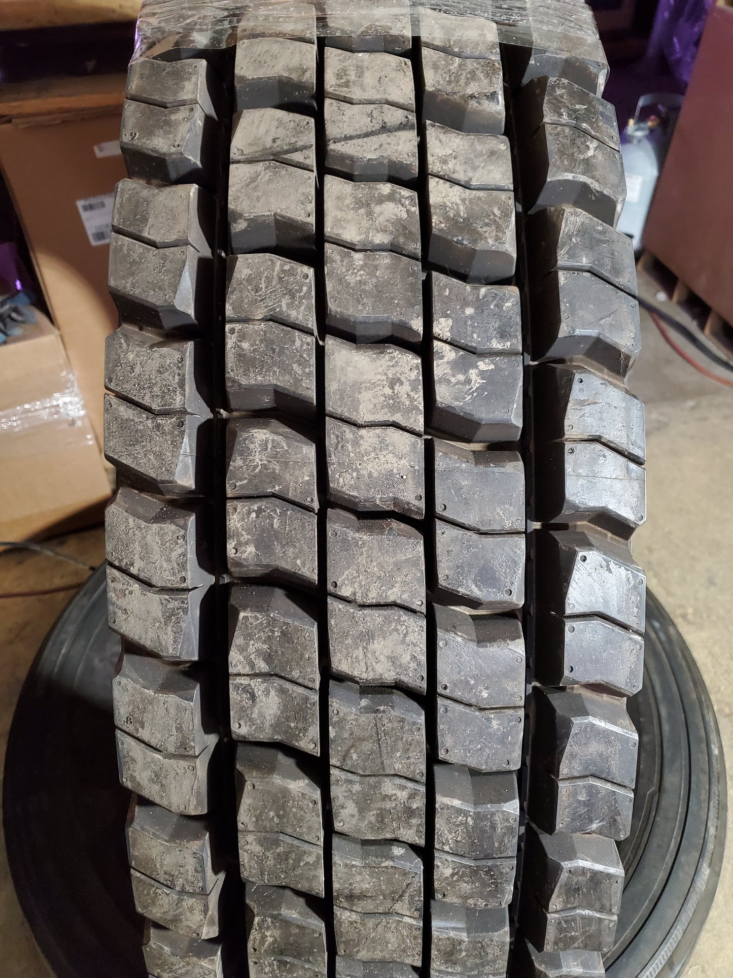 CONTINENTAL HDR2 BSW LT 11 22.5 148/145L 16PLY COMMERCIAL TIRE 05224350000