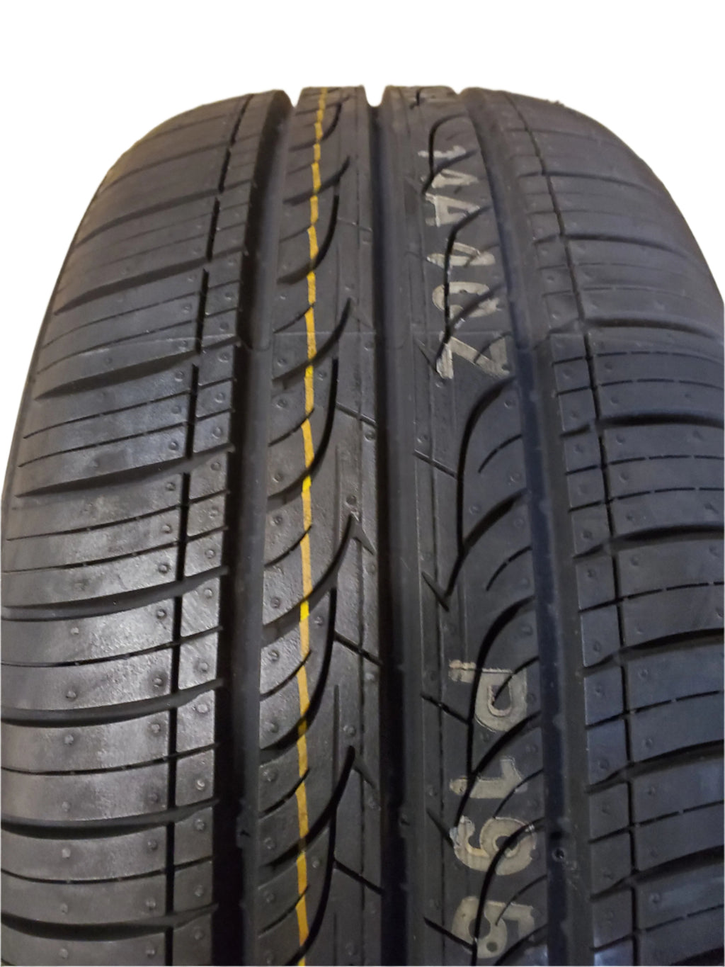 KUMHO SOLUS KH25 BSW P 195 50 16 83H ALL SEASON TIRE 2141143