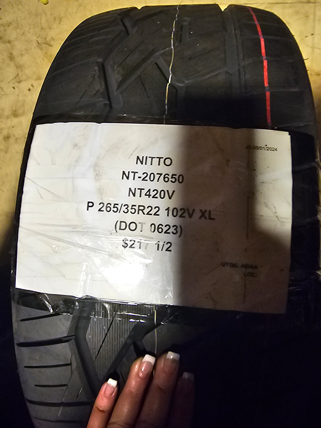 2 NITTO NT420V P 265 35 22 102V XL ALL SEAS0N TIRES 207650