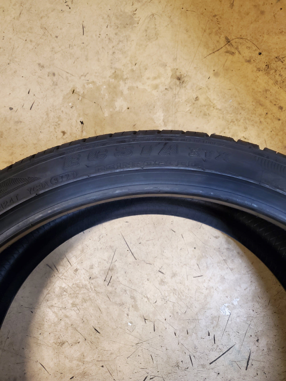 KUMHO ECSTA STX KL12 BSW P 265 35 22 102W XL UHP TIRE 1851713
