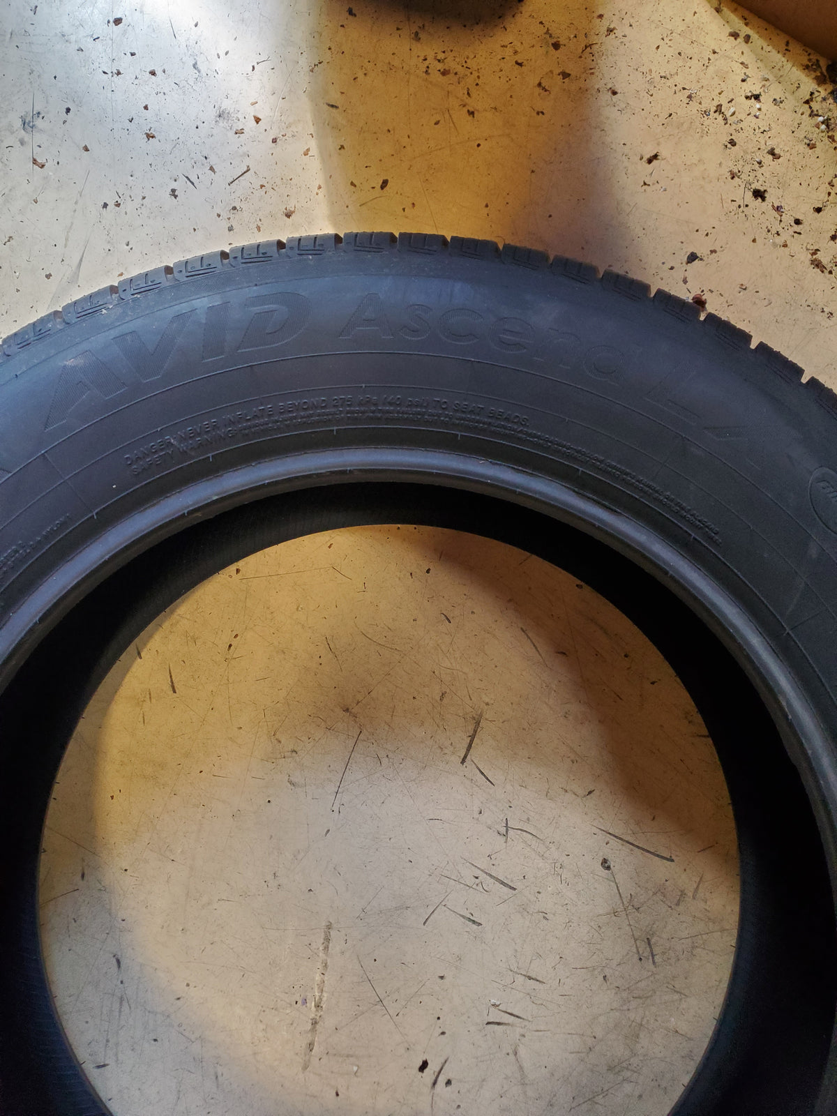 2 YOKOHAMA AVID ASCEND LX BSW P 235 60 18 103H ALL SEASON TIRE 110132838