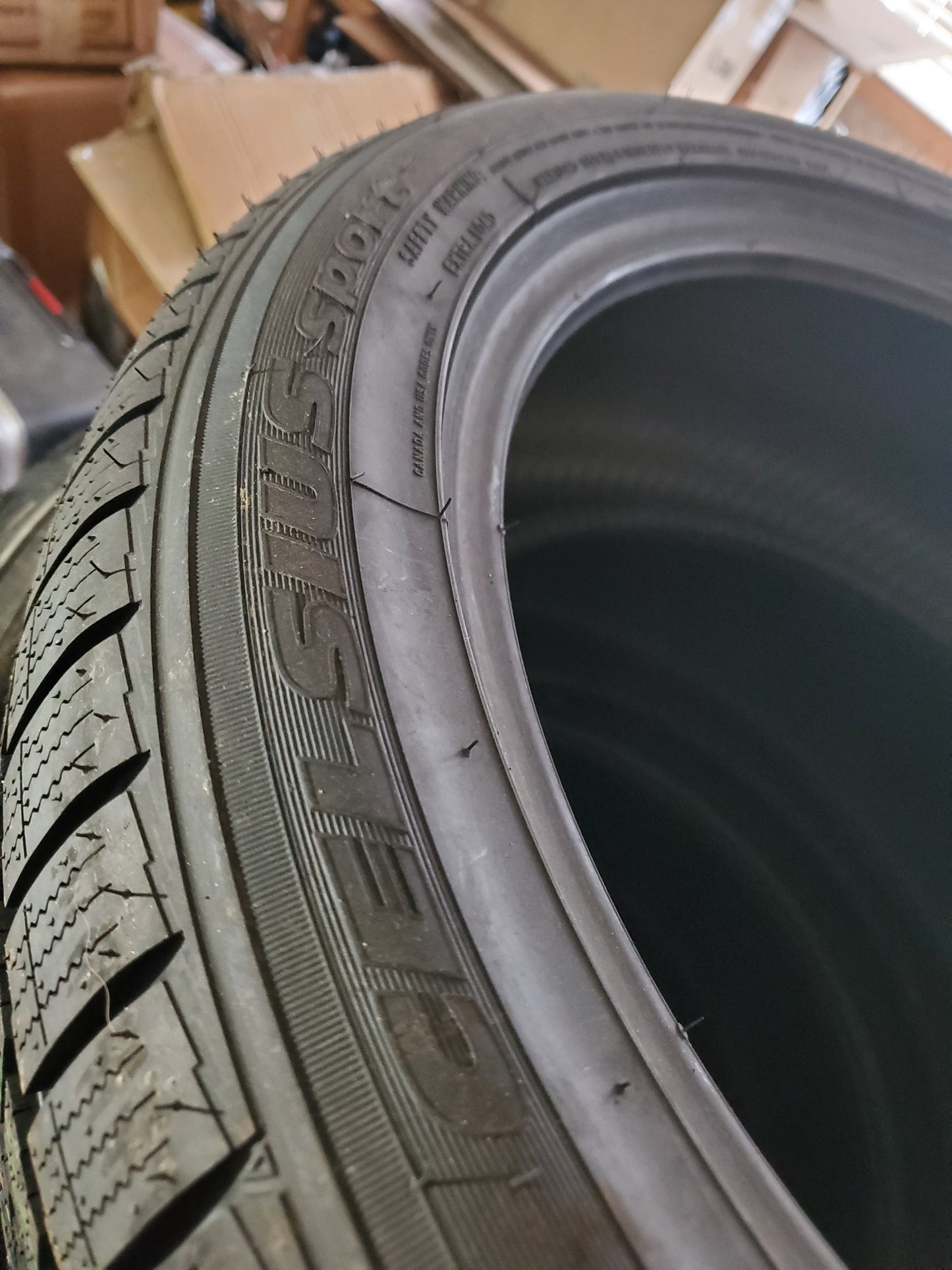 TOYO CELSIUS SPORT BSW P 205 50 17 97V XL ALL SEASON TIRE 127540
