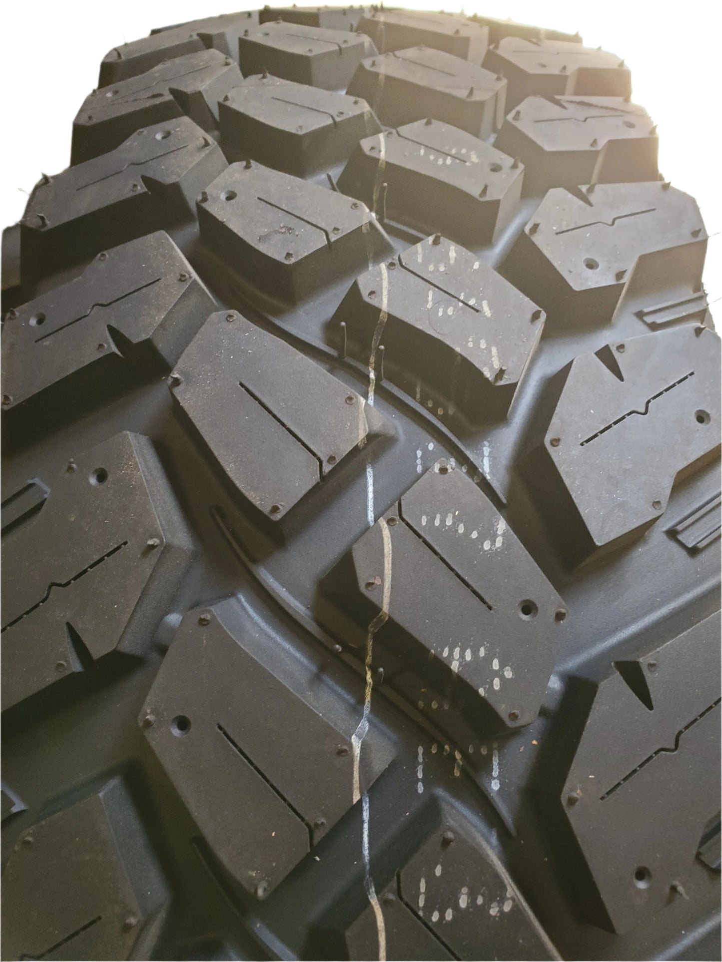 FIRESTONE DESTINATION M/T2 OWL LT 245 75 17 121/118Q 10PLY MUD TIRE 003459