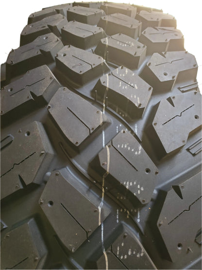 FIRESTONE DESTINATION M/T2 OWL LT 245 75 17 121/118Q 10PLY MUD TIRE 003459